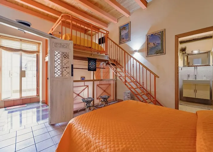 Casa Arancio